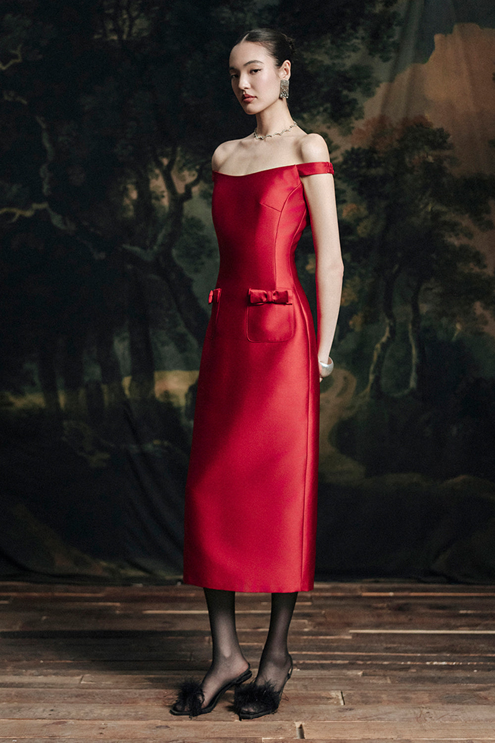 Noctis Off-Shoulder Midi Dress